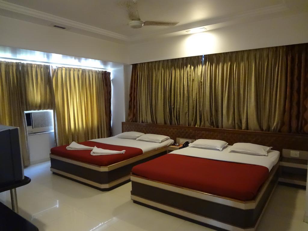 Hotel Ashwin Bombay Esterno foto