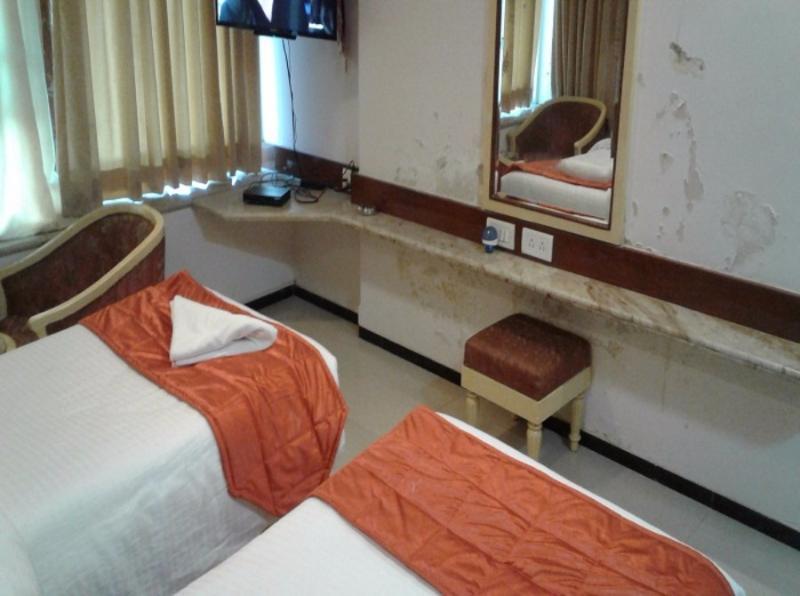 Hotel Ashwin Bombay Esterno foto