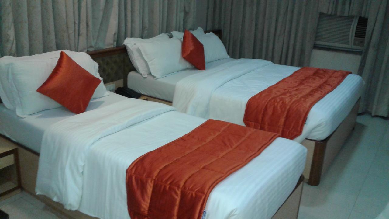 Hotel Ashwin Bombay Esterno foto