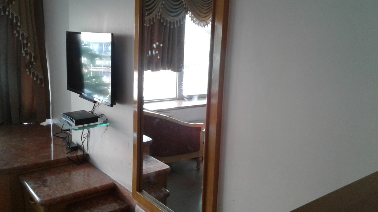 Hotel Ashwin Bombay Esterno foto