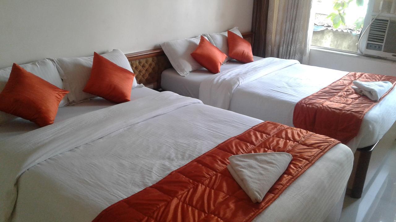 Hotel Ashwin Bombay Esterno foto